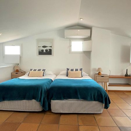 Matilla - Apartamento Con Parquin Cadaques Luaran gambar